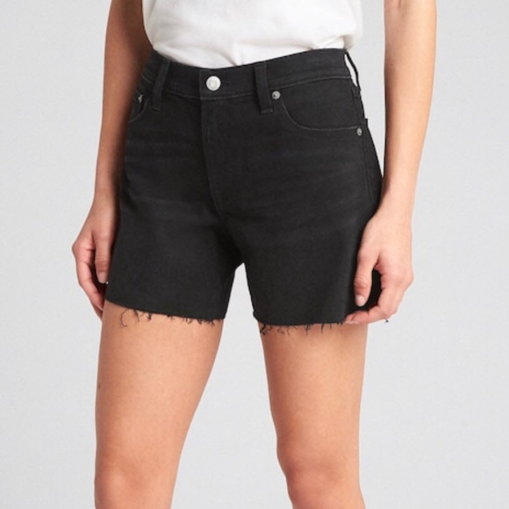 Gap 5” Washed Black Denim Shorts